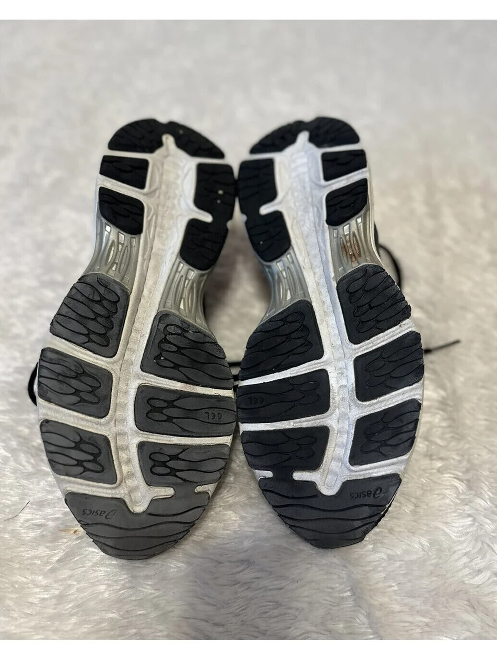 Asics shoes gel